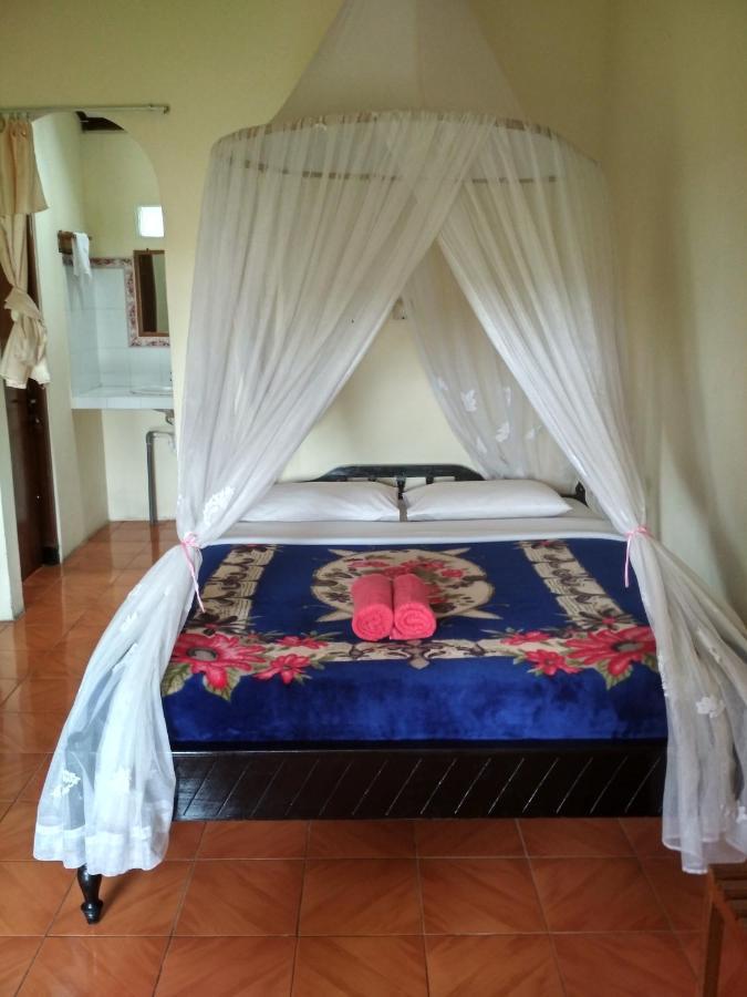 Made Homestay Munduk Luaran gambar