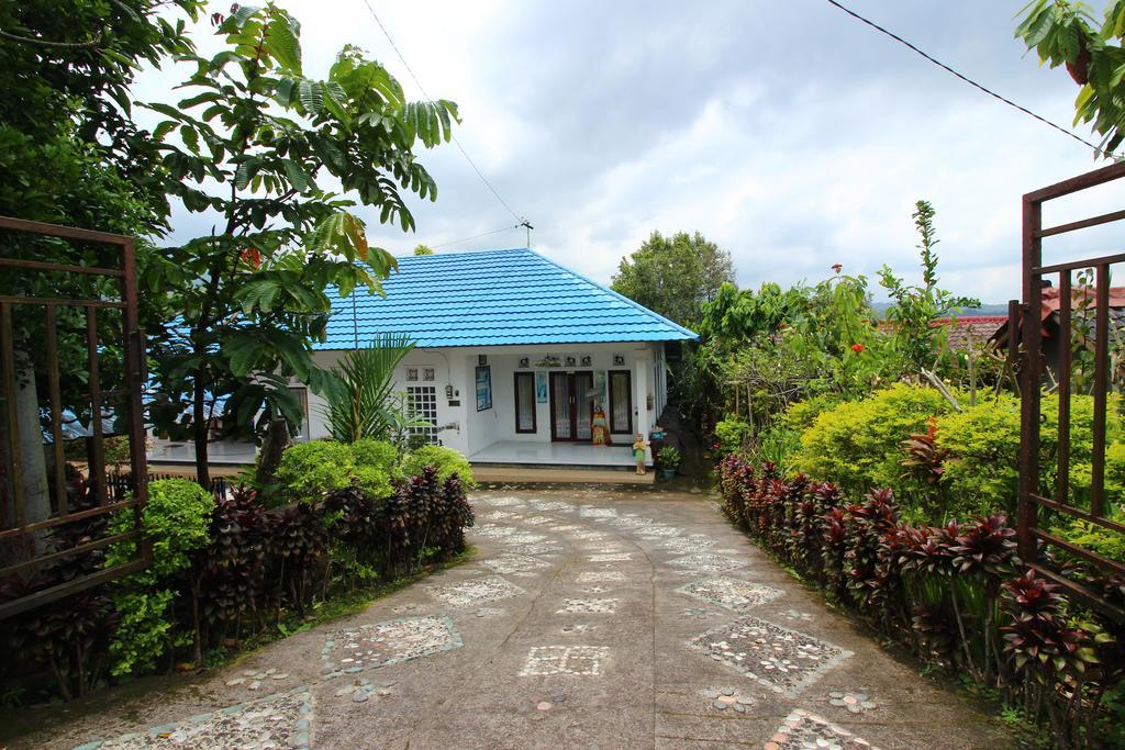 Made Homestay Munduk Luaran gambar
