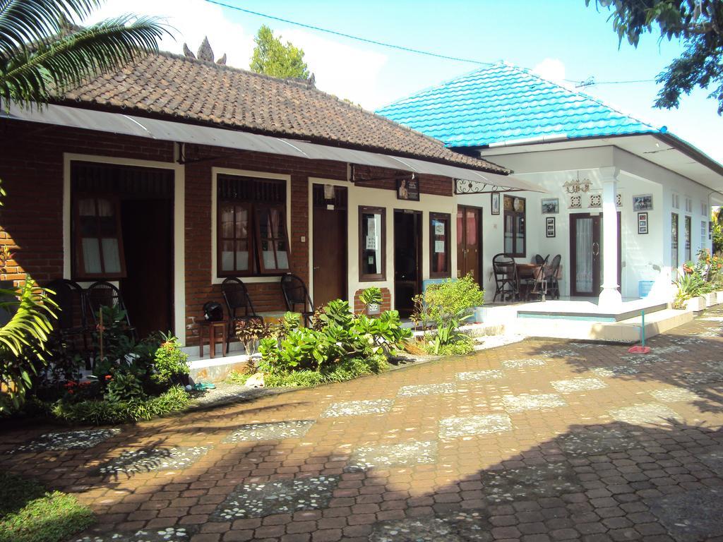 Made Homestay Munduk Luaran gambar