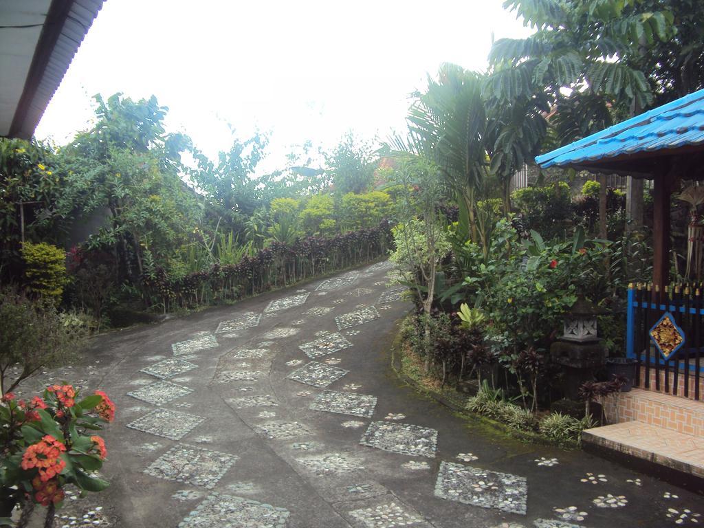 Made Homestay Munduk Luaran gambar