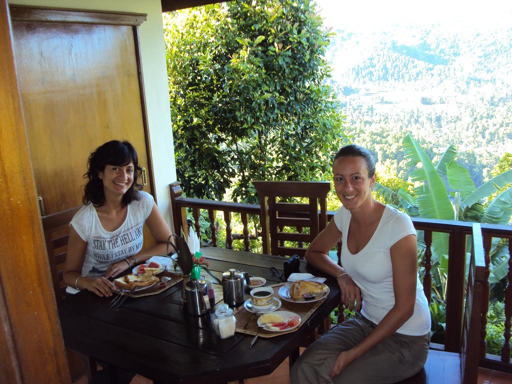 Made Homestay Munduk Luaran gambar